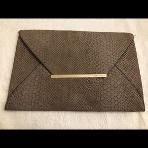 BCBGMAXAZRIA Clutch purse